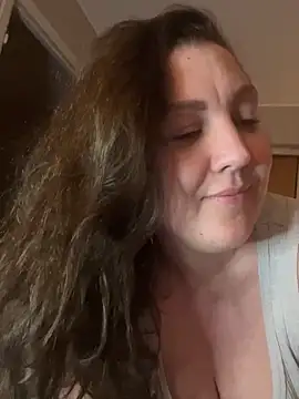 Anna Alexa online show from April 7, 2026, 7:59 pm