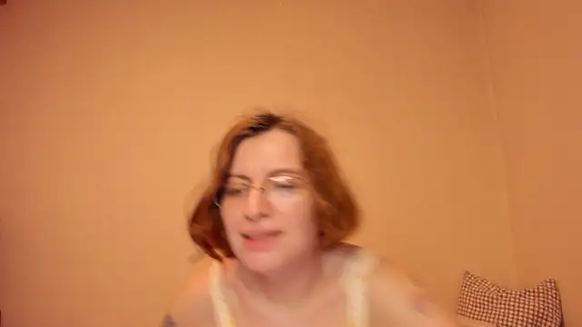 Snapshot of MarilynDream chatting on June 14, 2026, 9:05 pm MarilynDream online show from June 14, 2026, 9:05 pm