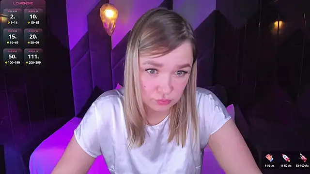 BellaDreamy online show from March 12, 2025, 11:54 am