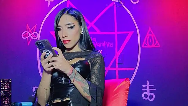 Snapshot of Depresion_Black chatting on October 9, 2025, 1:17 am Depresion Black online show from October 9, 2025, 1:17 am