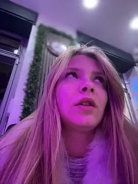 AnastasiaAniess online show from March 27, 2026, 7:04 pm