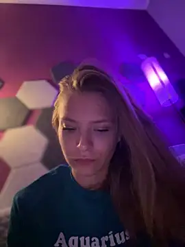 Snapshot of AnastasiaAniess chatting on March 11, 2025, 8:53 pm AnastasiaAniess online show from March 11, 2025, 8:53 pm