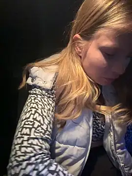 AnastasiaAniess online show from October 17, 2025, 6:53 pm