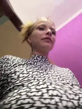 Snapshot of AnastasiaAniess chatting on March 1, 2025, 4:33 pm AnastasiaAniess online show from March 1, 2025, 4:33 pm