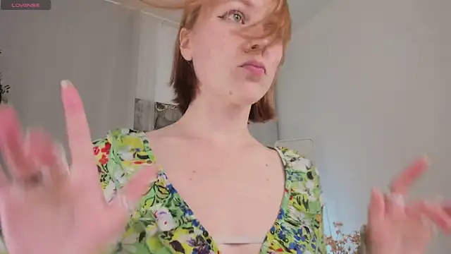 LilianKroft online show from May 31, 2026, 12:11 pm
