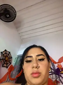 halana squirts online show from October 24, 2025, 5:50 am