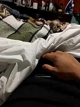 gusaven online show from March 16, 2025, 10:22 am