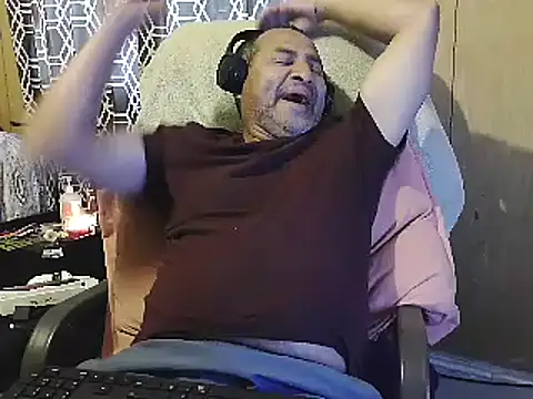 dantehot2020 online show from February 7, 2025, 10:52 pm