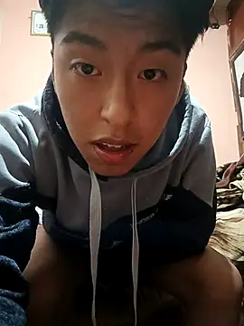 fabricio12345678910 online show from February 13, 2009, 11:31 pm