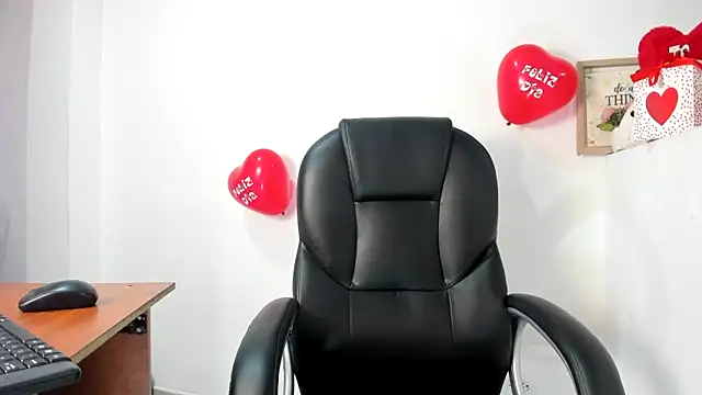 brittaanya online show from February 13, 2025, 7:35 am