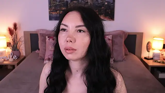 Snapshot of Leila__Sweet chatting on July 11, 2026, 5:52 am Leila Sweet online show from July 11, 2026, 5:52 am