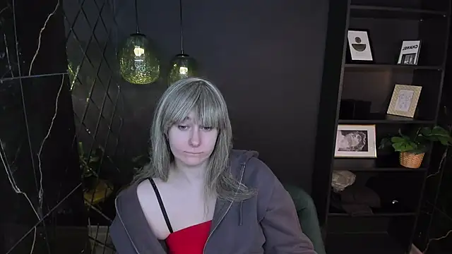 AlanaDreamy online show from February 6, 2026, 6:42 am