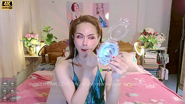 Snapshot of ribbinpink chatting on November 12, 2025, 6:34 pm ribbinpink online show from November 12, 2025, 6:34 pm