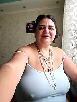 littleRikka online show from December 19, 2025, 10:17 am