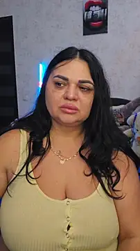 Snapshot of littleRikka chatting on February 2, 2026, 8:52 pm littleRikka online show from February 2, 2026, 8:52 pm