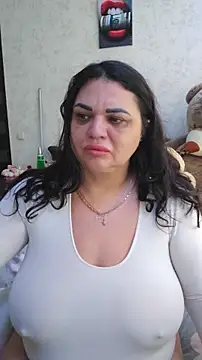 Snapshot of littleRikka chatting on February 25, 2026, 8:03 am littleRikka online show from February 25, 2026, 8:03 am