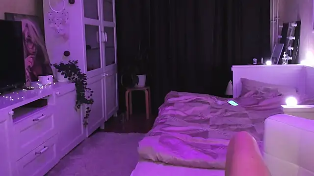 MaryDreaminess online show from January 10, 2026, 7:04 am