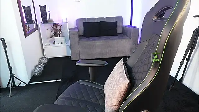 knimh online show from March 15, 2026, 6:15 pm