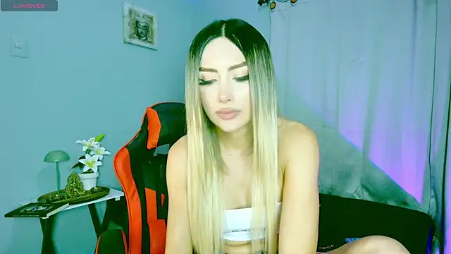 ale lovee online show from July 22, 2026, 3:30 am