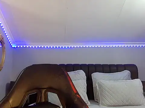 BOOTYBANGER24xx online show from October 29, 2025, 2:43 am