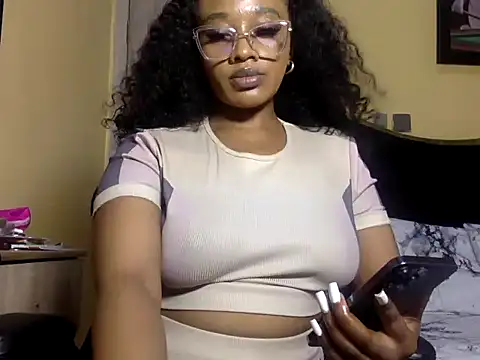 Snapshot of BOOTYBANGER24xx chatting on June 5, 2026, 9:15 am BOOTYBANGER24xx online show from June 5, 2026, 9:15 am