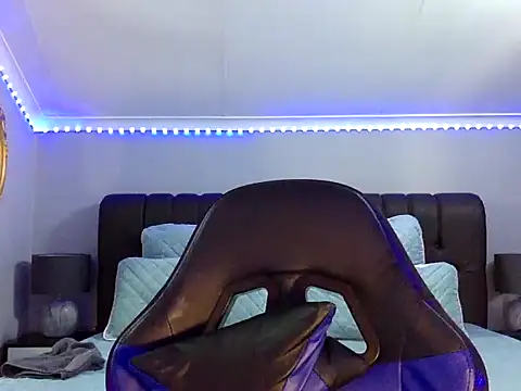 BOOTYBANGER24xx online show from September 23, 2025, 2:18 am