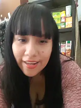 Snapshot of Kalani_Engel chatting on March 22, 2025, 5:31 pm Kalani Engel online show from March 22, 2025, 5:31 pm