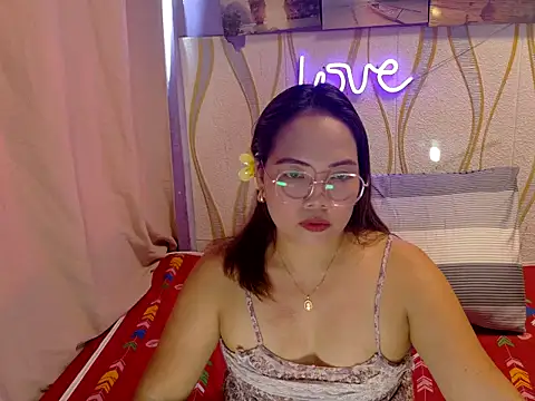 Snapshot of BURBERRY69 chatting on February 28, 2026, 8:14 am BURBERRY69 online show from February 28, 2026, 8:14 am