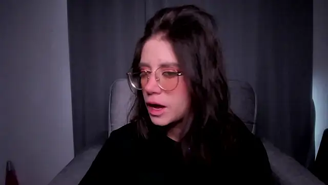 HazelKush online show from February 6, 2026, 9:22 pm