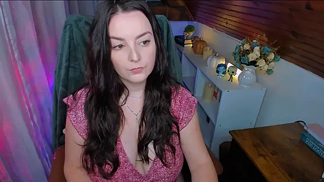 Snapshot of ErinMarshall chatting on November 25, 2025, 3:34 pm ErinMarshall online show from November 25, 2025, 3:34 pm