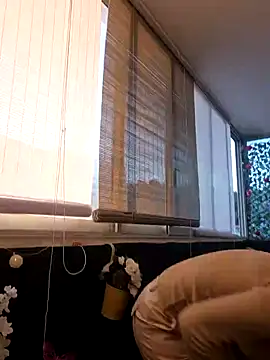 Snapshot of misscectito13 chatting on March 18, 2025, 5:33 pm misscectito13 online show from March 18, 2025, 5:33 pm