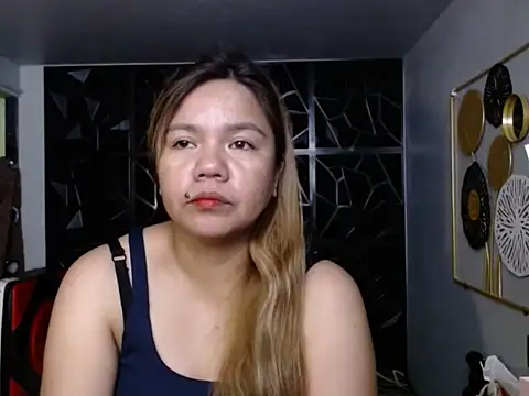 ambersmile online show from September 28, 2025, 8:54 am