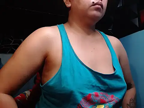 ambersmile online show from October 7, 2025, 10:00 pm