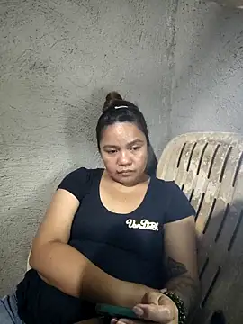 ambersmile online show from September 24, 2025, 11:50 am