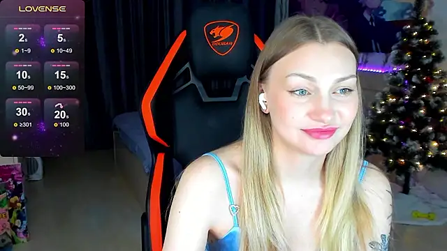 Snapshot of BiMolly chatting on February 11, 2026, 10:42 pm BiMolly online show from February 11, 2026, 10:42 pm