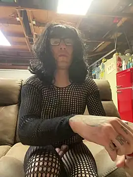 Snapshot of layinpipe909 chatting on December 8, 2024, 7:47 am layinpipe909 online show from December 8, 2024, 7:47 am