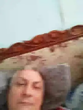  lady red  online show from March 11, 2026, 3:33 am