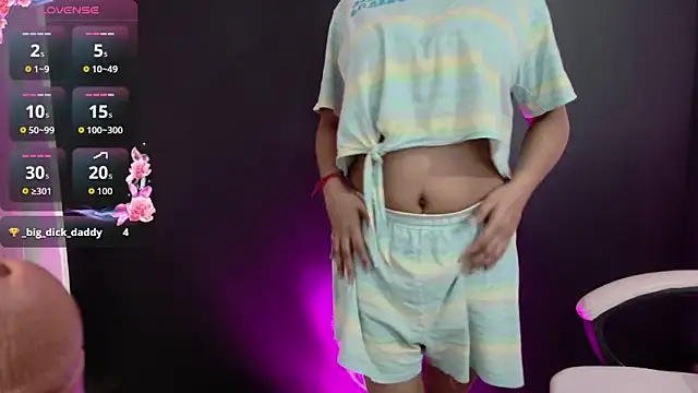 Snapshot of DesiZoya chatting on October 14, 2025, 4:02 am DesiZoya online show from October 14, 2025, 4:02 am