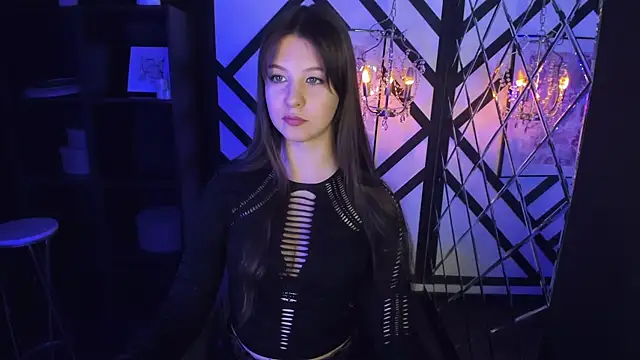 ElizaMild online show from February 14, 2025, 1:40 pm