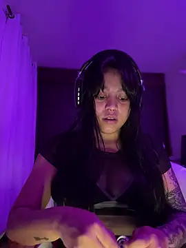 Snapshot of Naiara_sex chatting on November 21, 2025, 6:23 am Naiara sex online show from November 21, 2025, 6:23 am