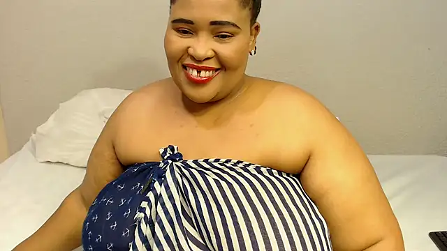 zandile online show from October 4, 2025, 6:20 pm