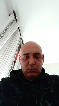 manolo383 online show from April 15, 2026, 3:05 pm