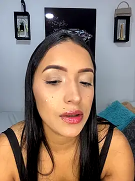 Shantal Lovee online show from November 8, 2025, 9:51 pm