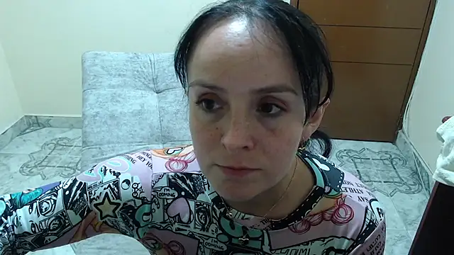 antara hotgirl online show from November 12, 2025, 9:29 pm