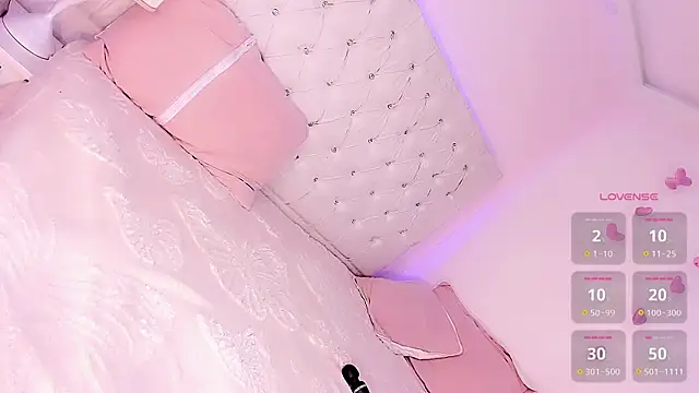 Michell simons online show from December 14, 2025, 7:52 pm