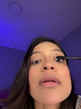 Snapshot of Sammy_pink chatting on February 16, 2025, 10:44 pm Sammy pink online show from February 16, 2025, 10:44 pm