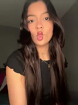 Snapshot of Sammy_pink chatting on January 28, 2025, 2:11 am Sammy pink online show from January 28, 2025, 2:11 am