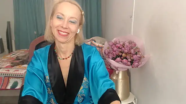 LuxuryNika online show from October 27, 2025, 5:47 pm