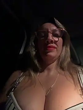 Gatitacarlita online show from February 20, 2026, 7:43 am