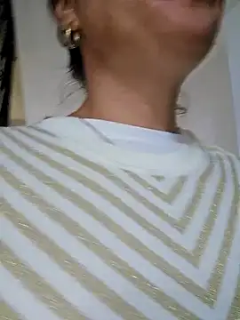 IsabelleCraft online show from October 24, 2025, 12:04 pm